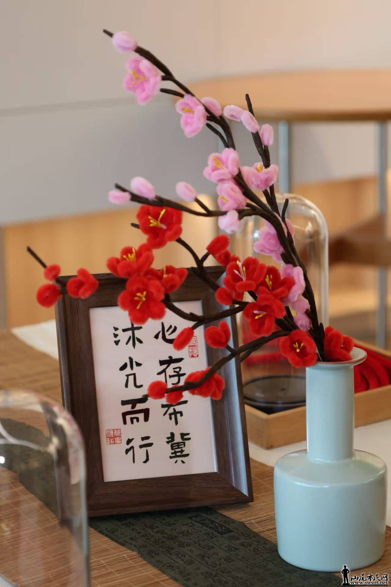 指尖生花绽芳华 书香相伴暖人心——邮储银行汕尾市分行工会联合城区营业部成功举办绒.jpg